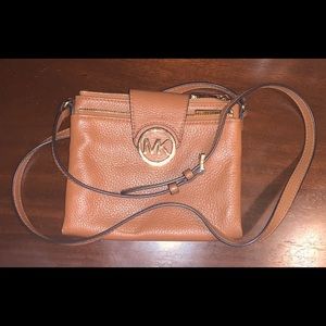 Michael Kors Crossbody purse/wallet